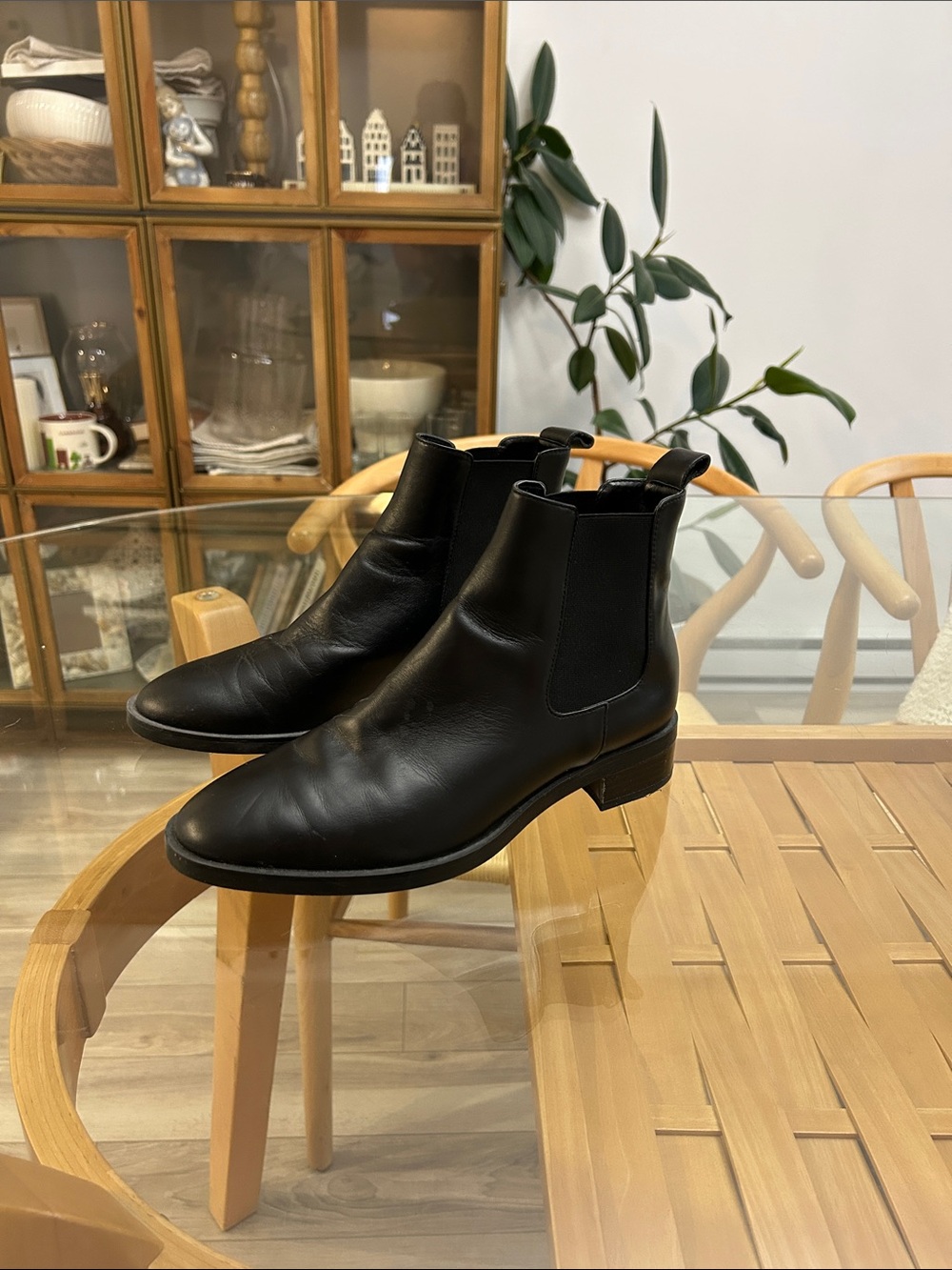 Zara Black Genuine Leather Chelsea Boots